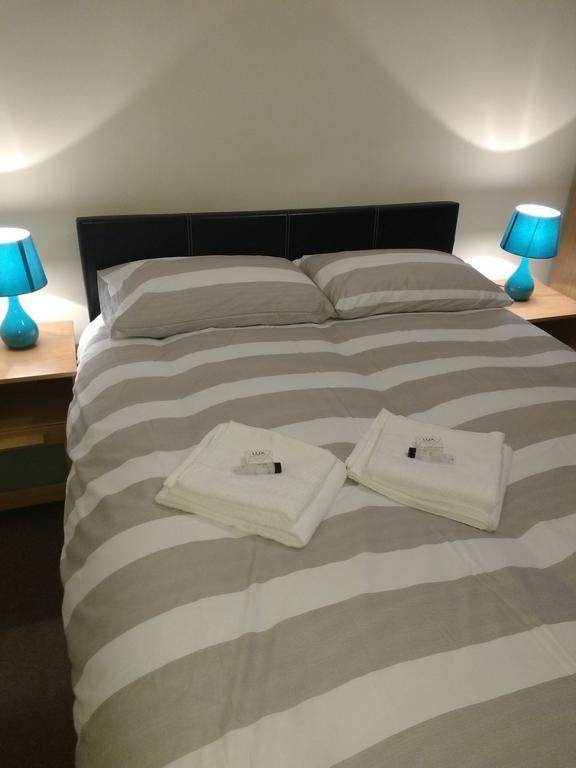 Acton Lodge Guest House London Room photo
